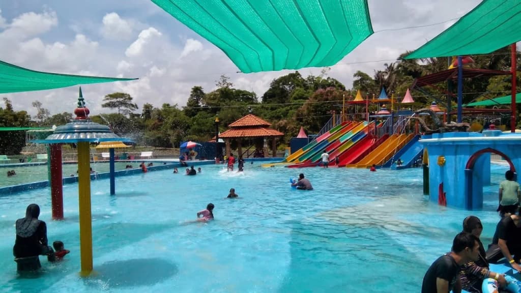 Sherwinton Hotel Mentakab Taman Gopeng - photo 11
