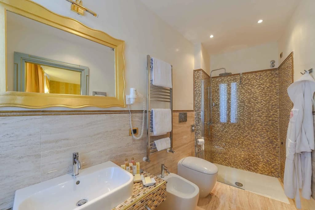 Hotel San Zaccaria - photo 24