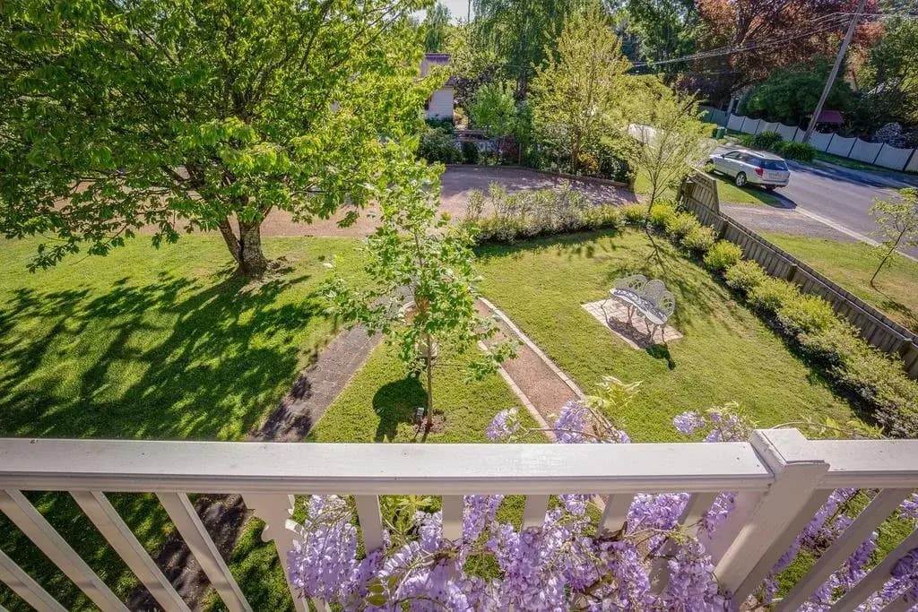 The Heart of Emerald Bed & Breakfast - photo 17