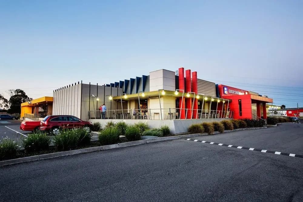 Excelsior Hotel Thomastown - photo 16