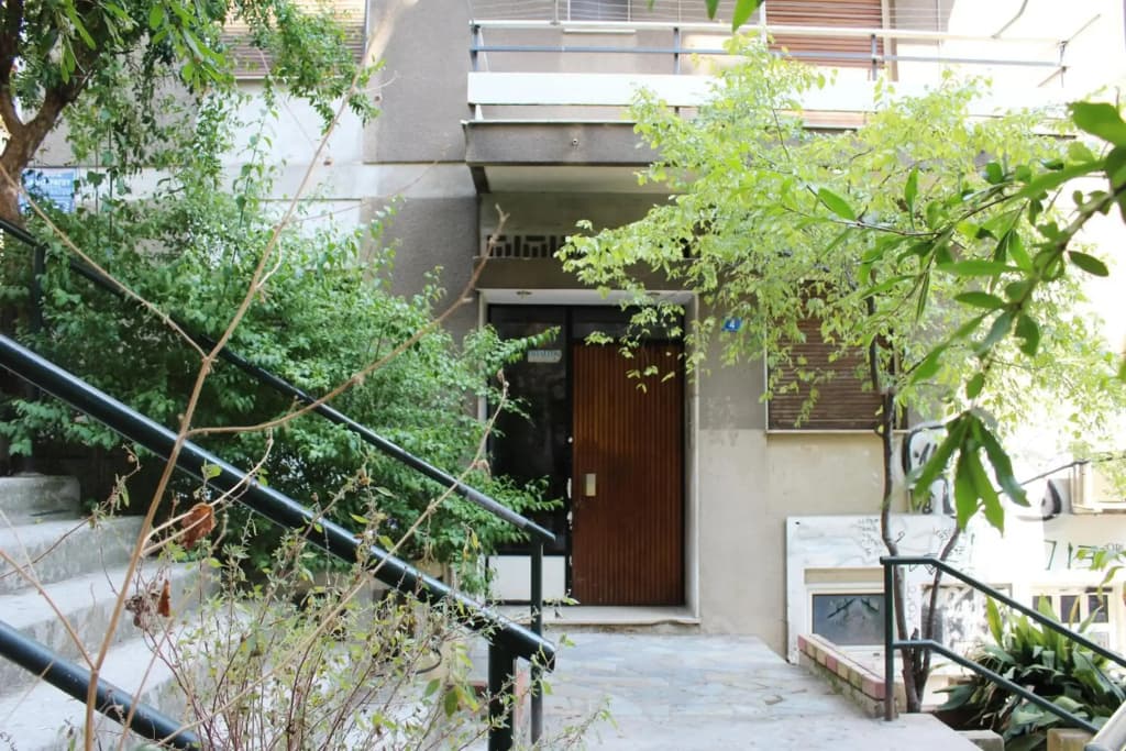 Athenian Hub Luxe Loft - photo 12