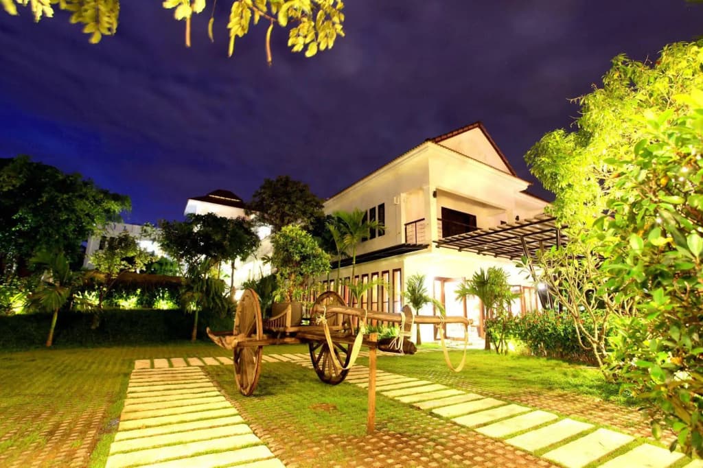 La Residence Blanc D' Angkor - photo 18