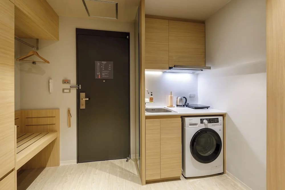 Nishitetsu Hotel Croom Bangkok Silom - photo 21