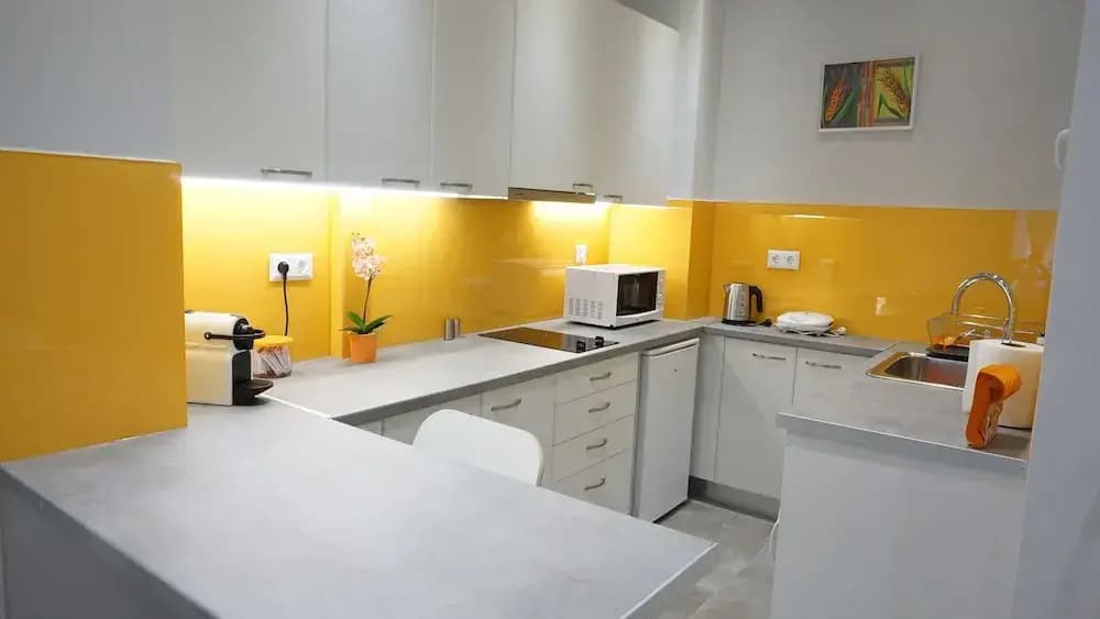 Cozy Newly-renovated Studio - photo 10