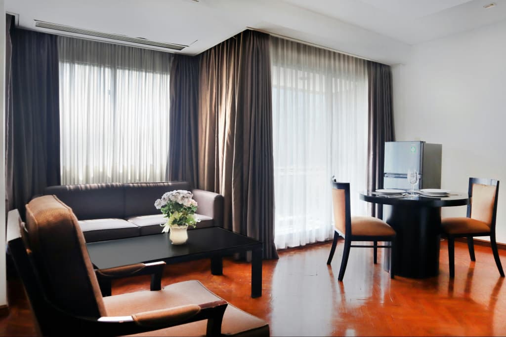 Oakwood Suites Kuningan Jakarta - photo 7