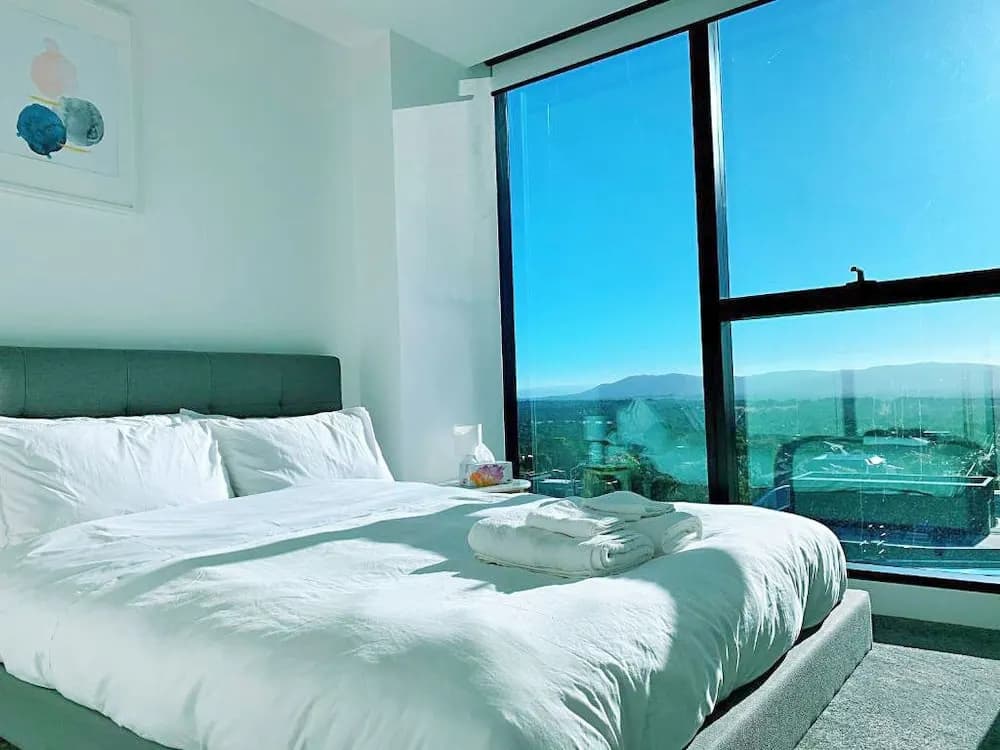 Skygarden Luxury Condo - photo 7