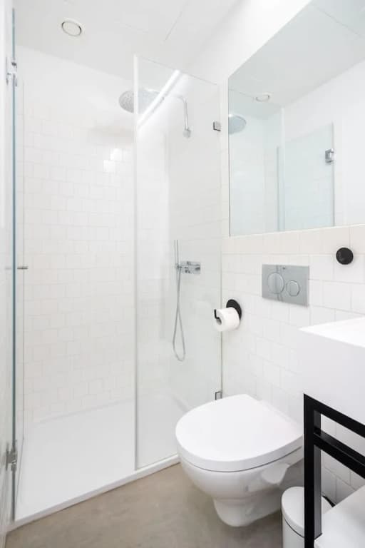 LS48 Prime Location Luxury Duplex - photo 20