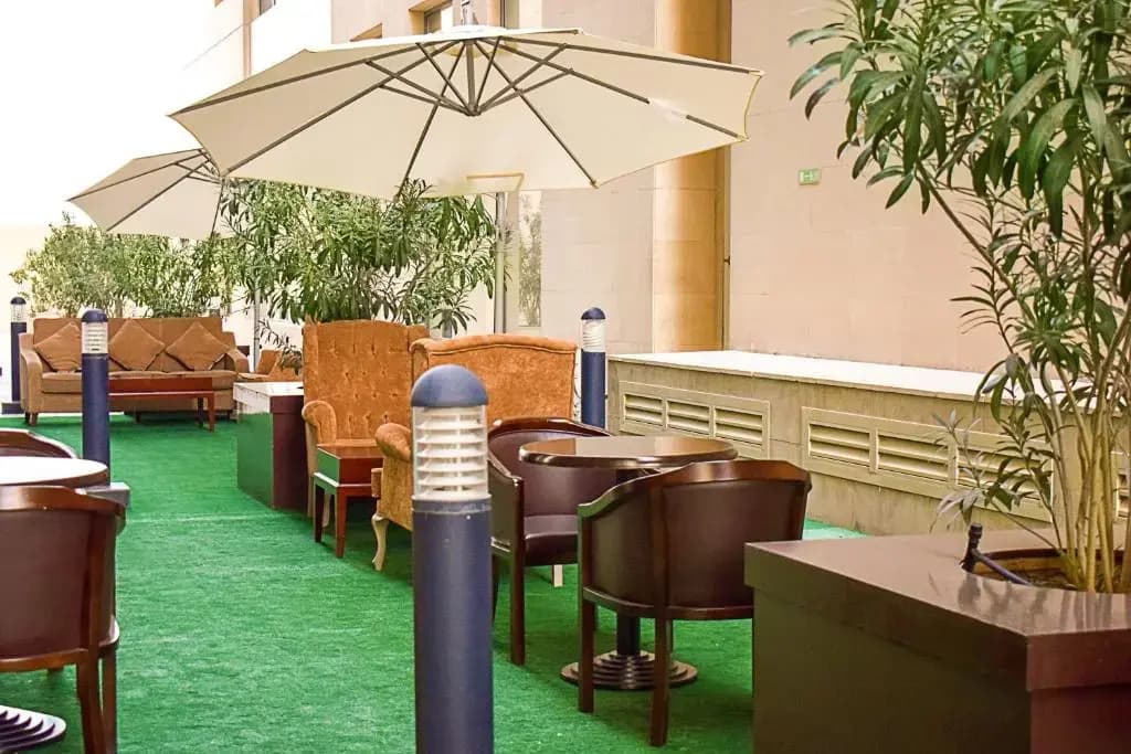 Sapphire Plaza Hotel - photo 23