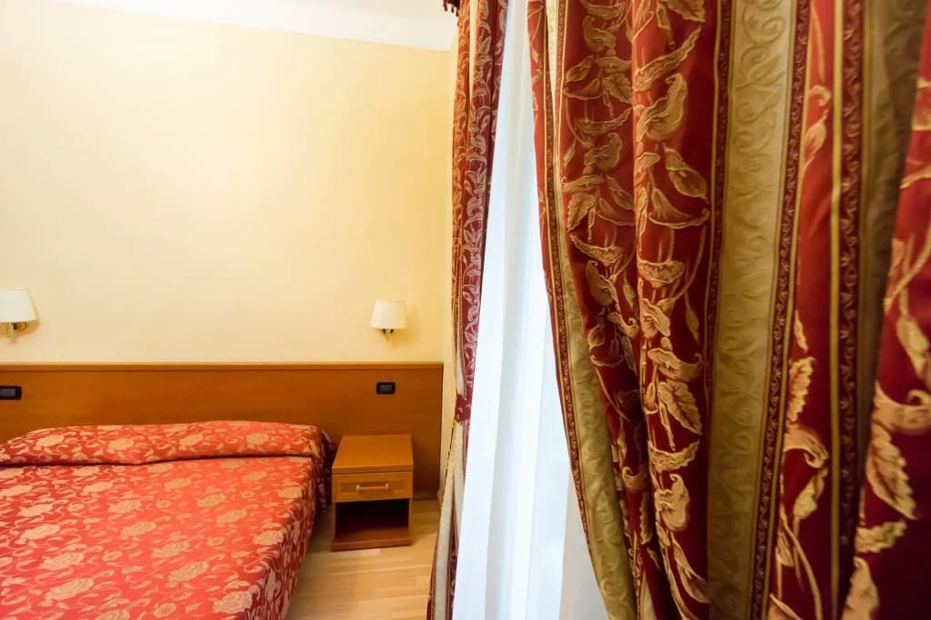 Funny Palace Hostel - photo 2