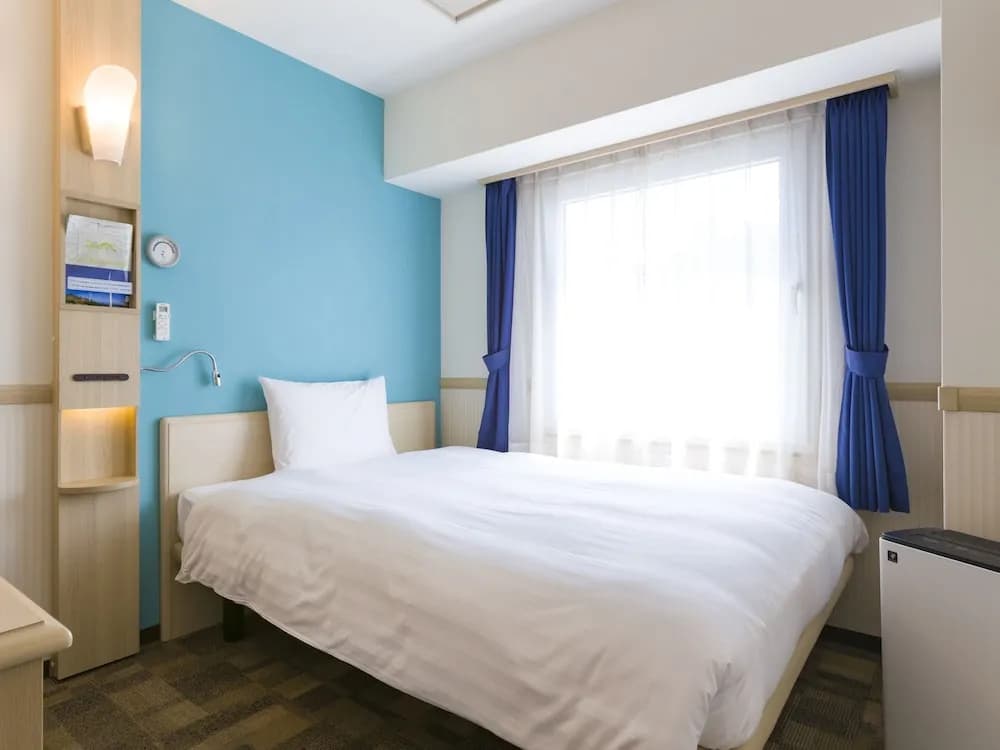 Toyoko Inn Shinjuku-Gyoemmae-Eki 3-Ban Deguchi - photo 3