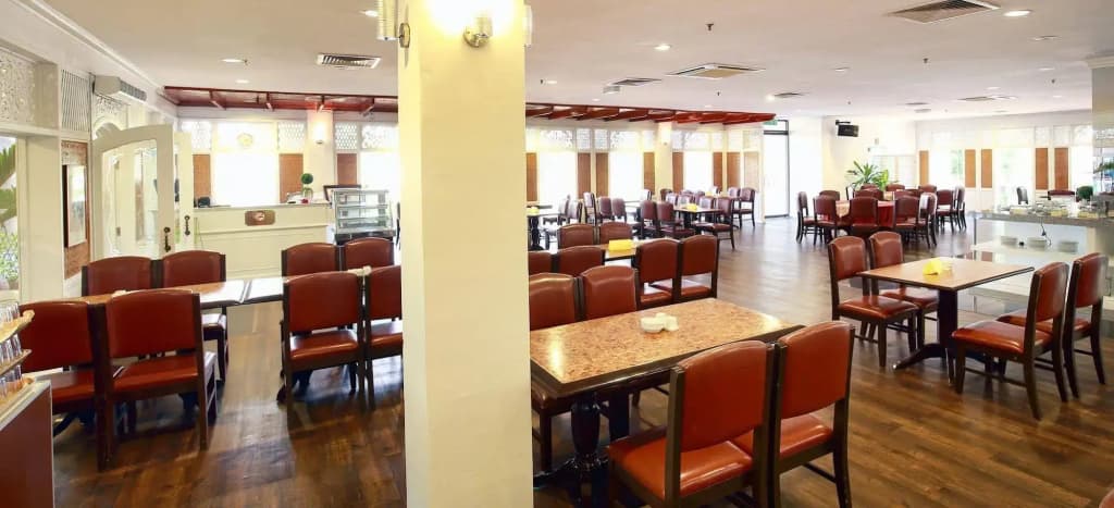 The Putra Regency Hotel - photo 20