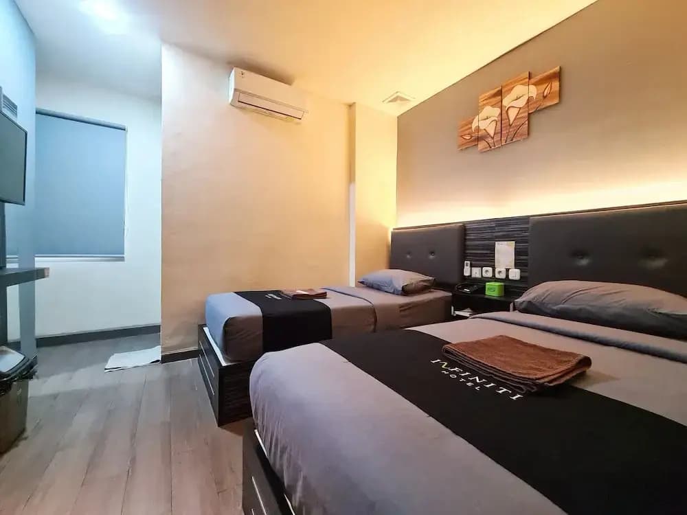 Infiniti Hotel - photo 5
