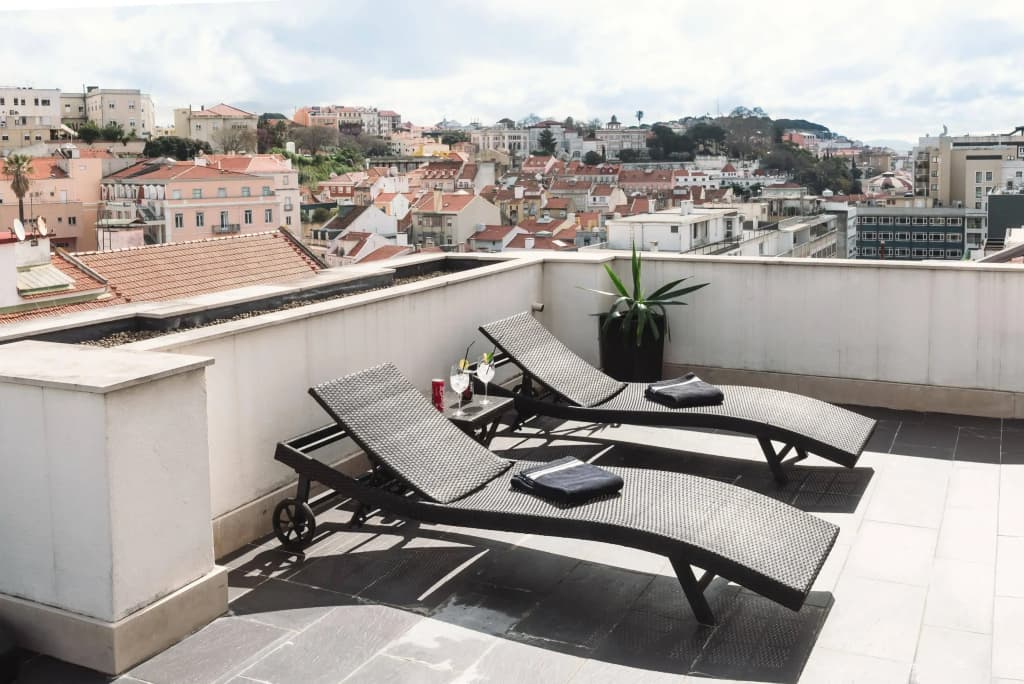 Hotel Lisboa - photo 27
