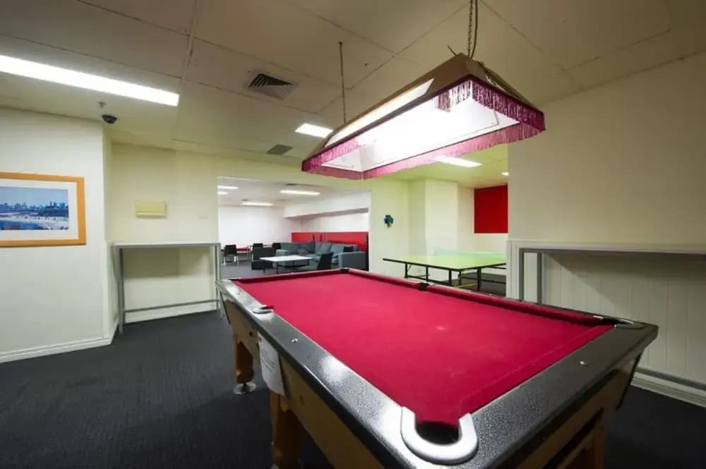 Holistay at Melbourne Central Apartment - photo 10