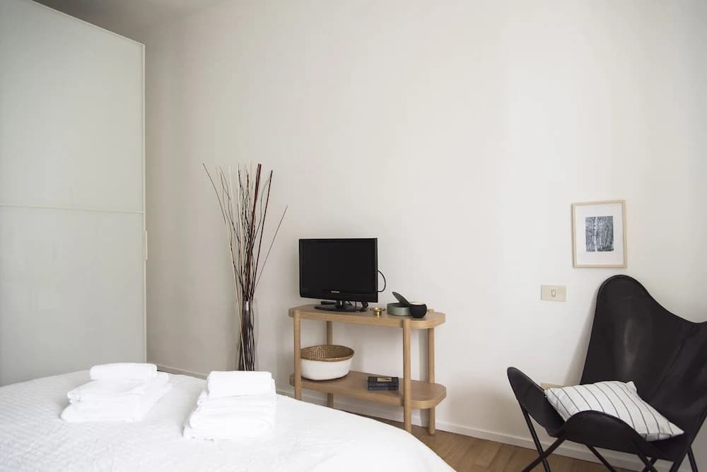 Sweet Flat near Metro Stop - photo 19