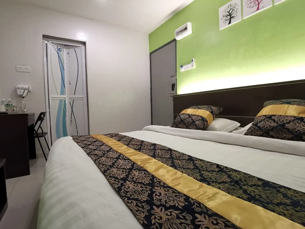 Star Bay Hotel - photo 17