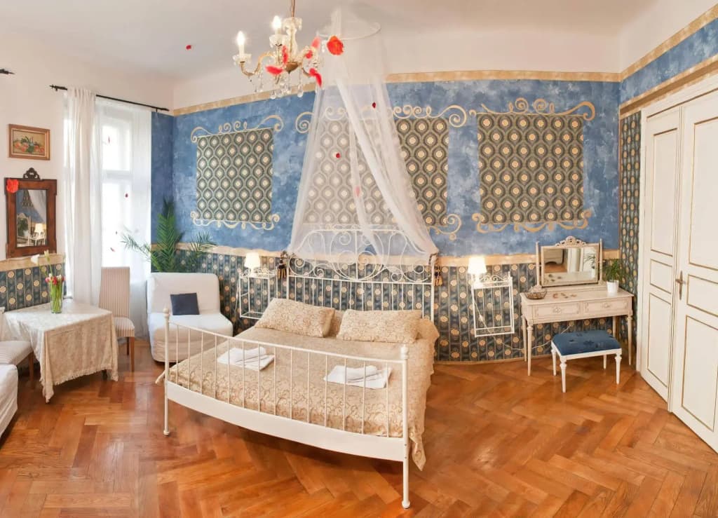 Old Time Hotel - photo 5
