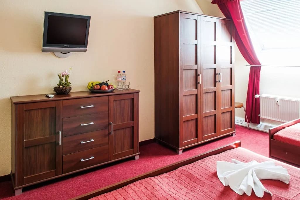 Mikon Eastgate Hotel - photo 17
