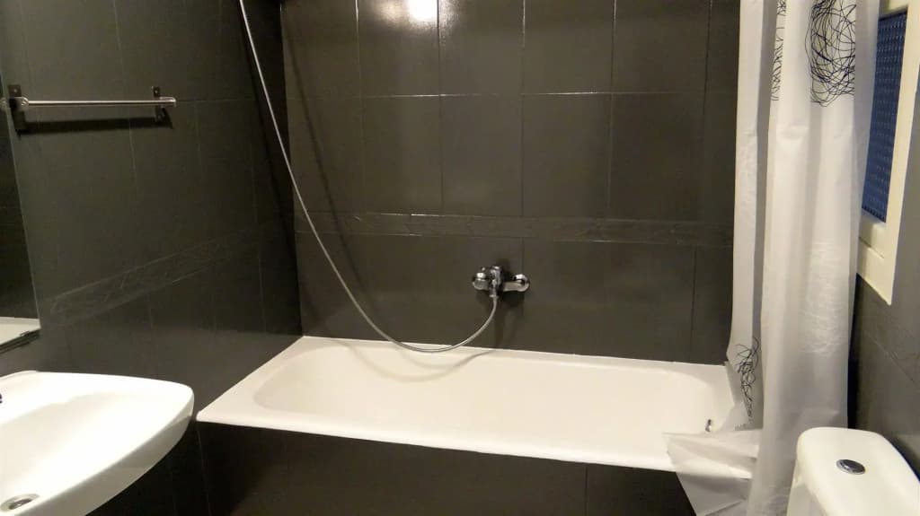 Hostal El Ninot - photo 21