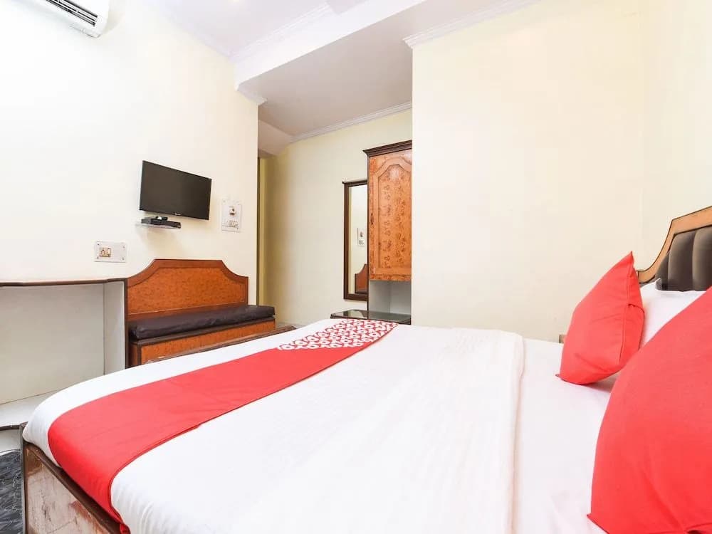 OYO 15835 Hotel City Palace - photo 16