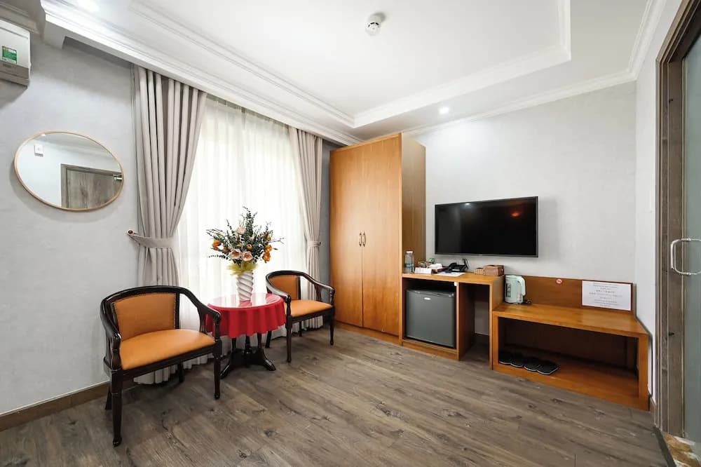 The River Park Hotel - photo 4
