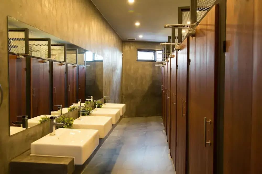 J & P Guest House - photo 11