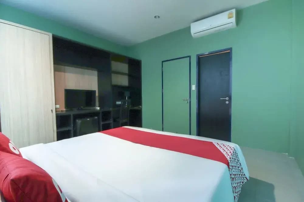 OYO 1162 Chalong Home Place - photo 15