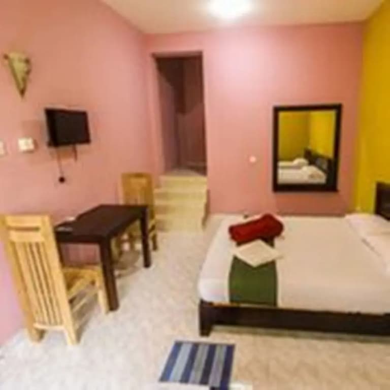 Yoho Bro Hotel - photo 9