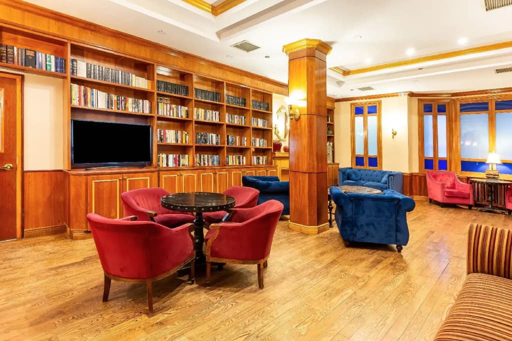 Hotel St. James - photo 15