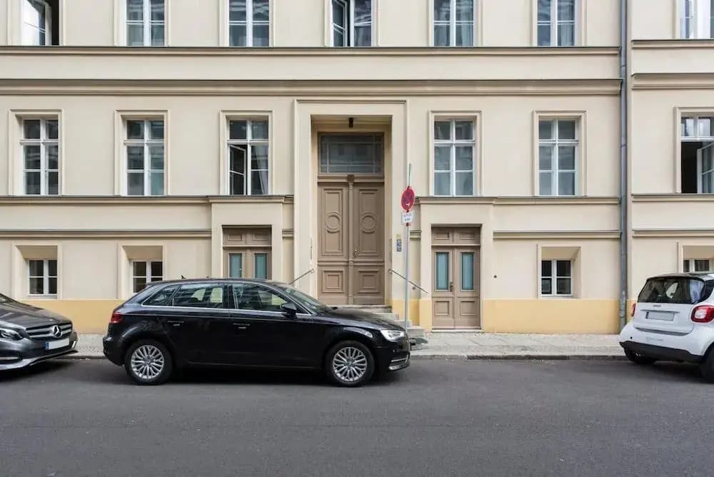 Top Luxury Space Spree Mitte Berlin - photo 1