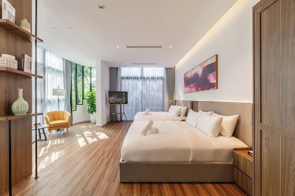 Chapter9 Serviced Suite - photo 3