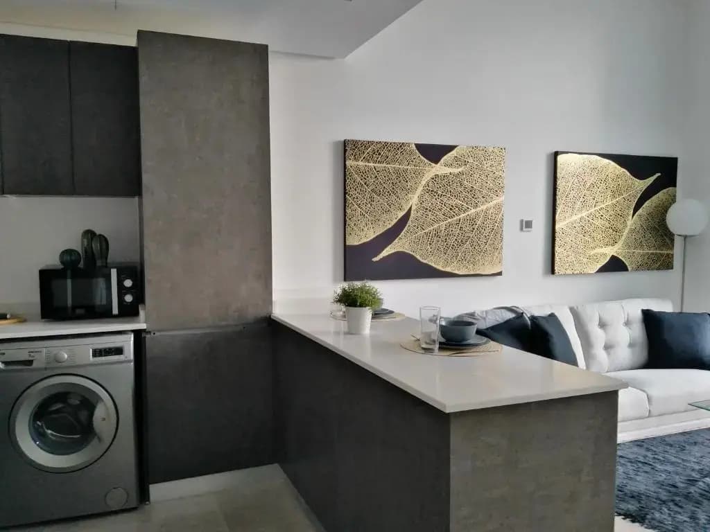 JVC Elegant and Cozy 1 Bedroom Apartment - photo 13