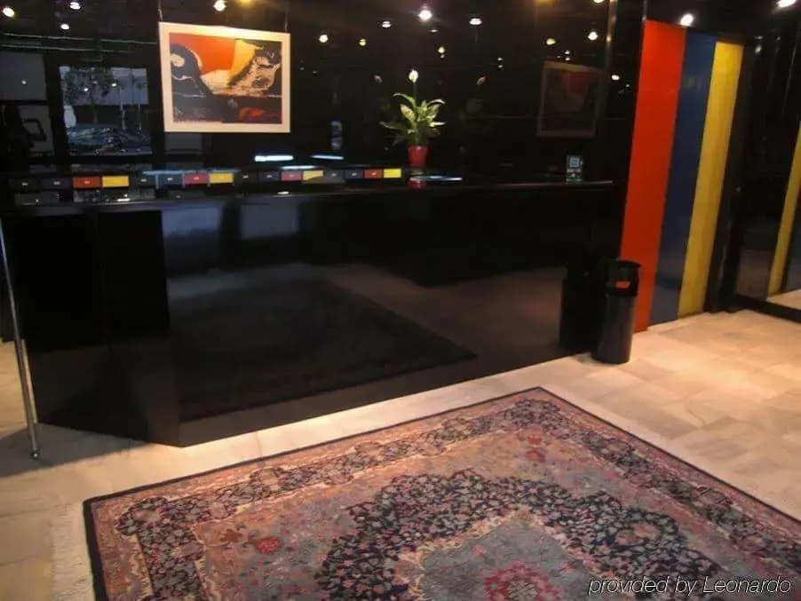 Apartamentos Descartes - photo 11