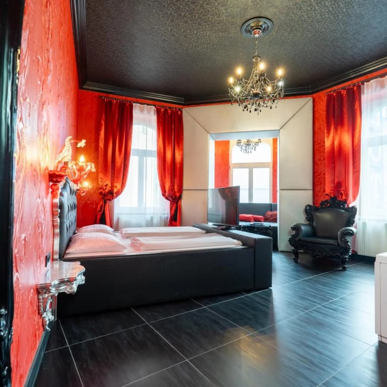 Hotel Urania - photo 39