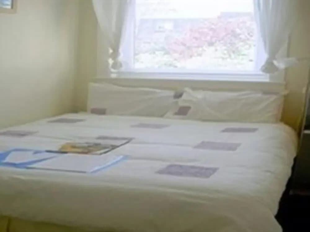 The Cameron Bed and Breakfast - photo 21