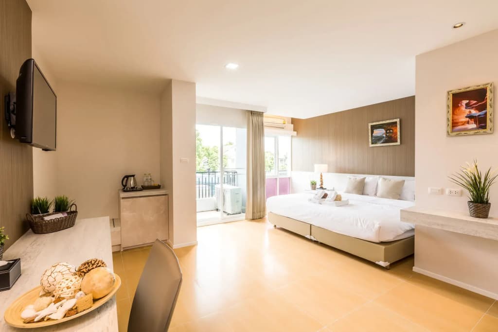 Baron Residence Bangkok - photo 5
