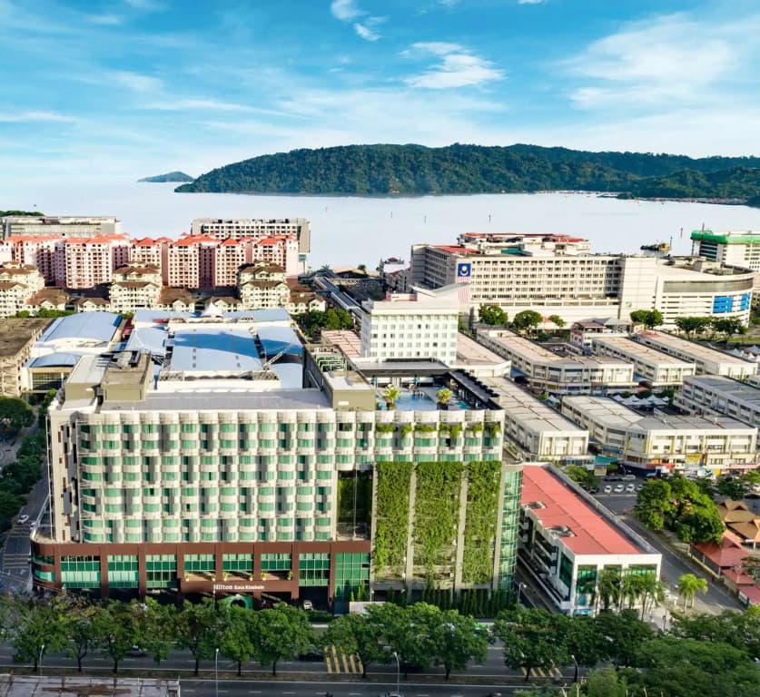 Hilton Kota Kinabalu - photo 38