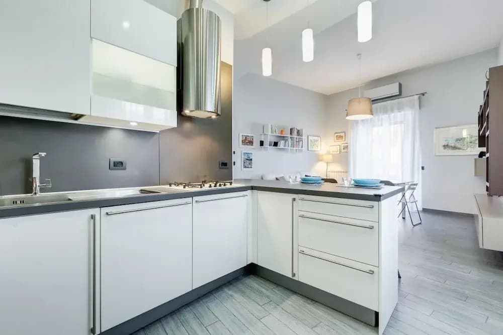 Exclusive 2bed Apt With AC by Vatican Wall - photo 15