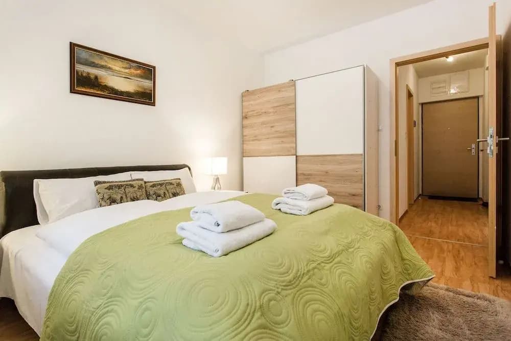 Corvin 4 Apartment - photo 4