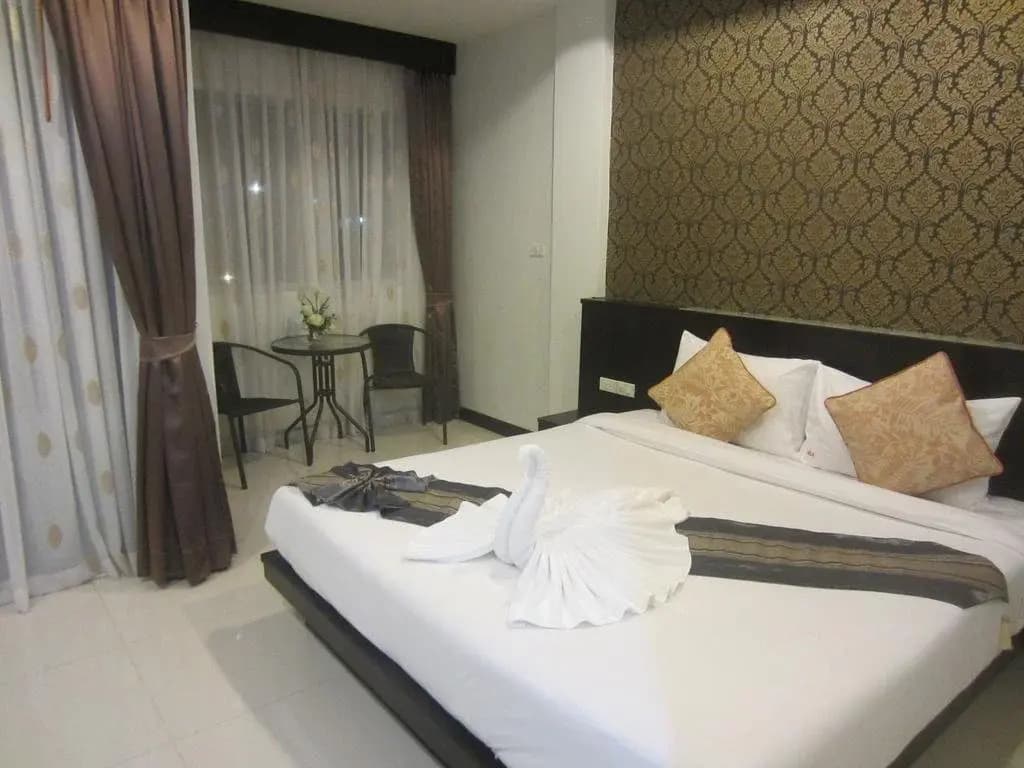 Ninas Hotel - photo 3