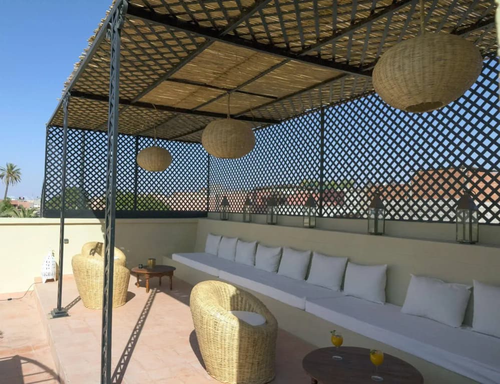Riad Adika - photo 23