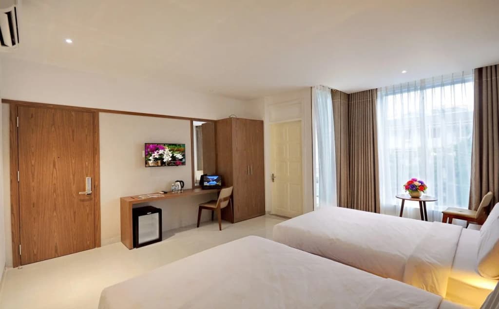 For You Hotel - photo 5