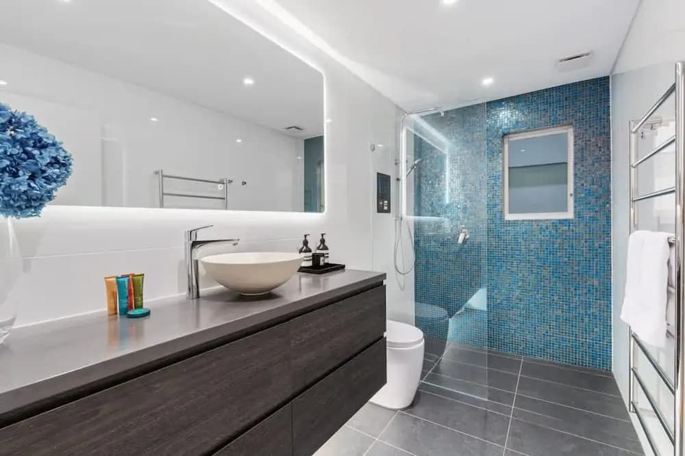 Beachfront Luxury 3 Beds With Ocean View Balcony - photo 7