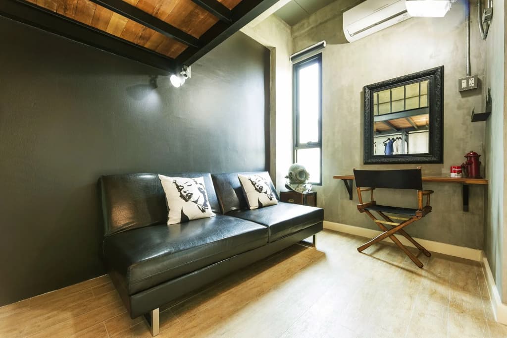 Rent V38 - photo 2