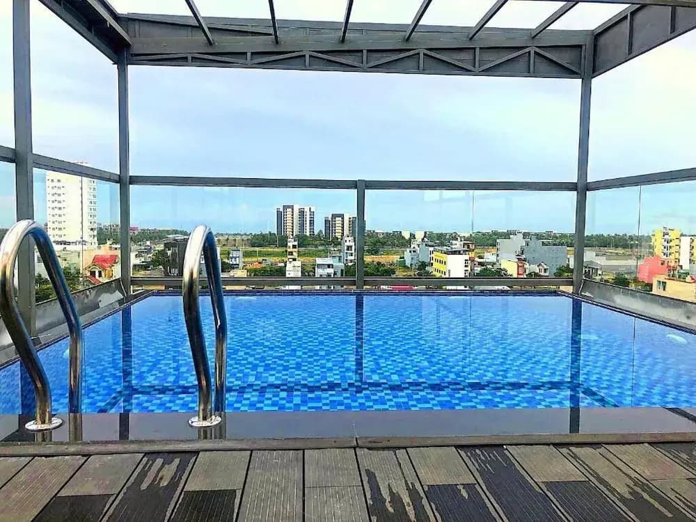 The Shine Hotel & Apartment - photo 9