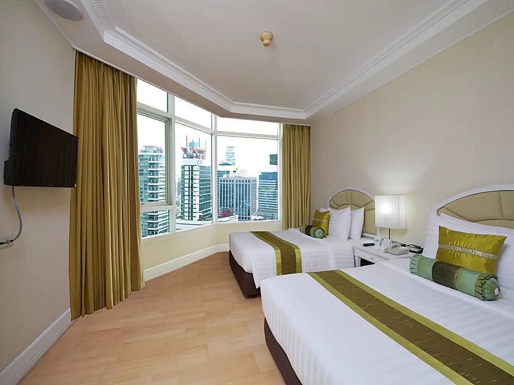 Executive Club at Windsor - photo 4