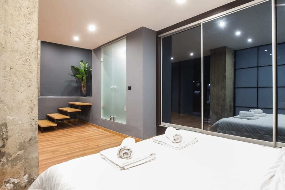 Modern Industrial Apt In Neos Kosmos - photo 7