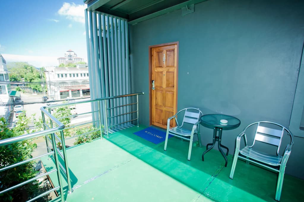 Chaphone Guesthouse - photo 16