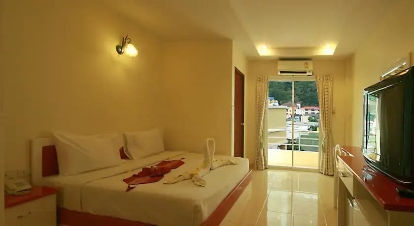 Sunmar Inn Patong - photo 7