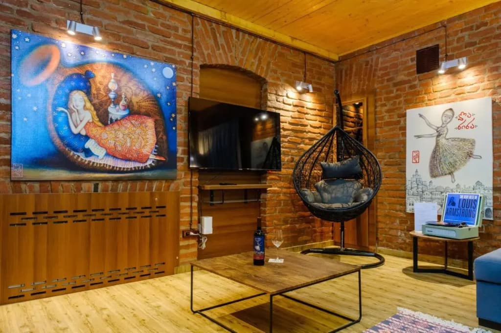 Solo-Lacky Hostel - photo 8